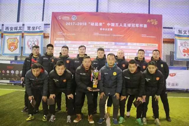 黄渤：财富再多也无法弥补失去的亲情与时光